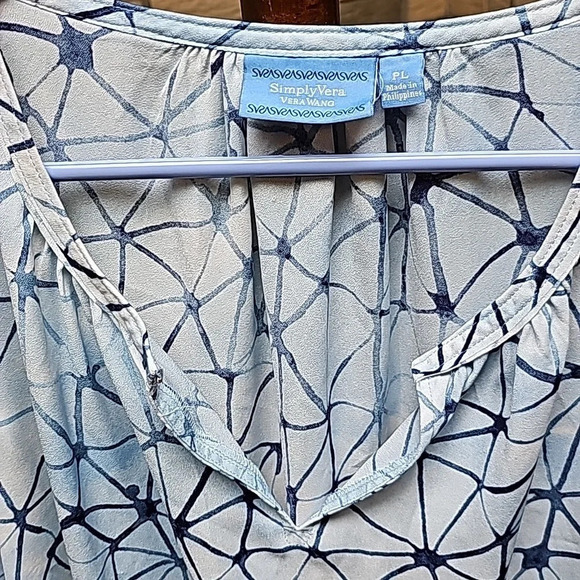 Simply Vera Wang Sleeveless Silky Soft Dress Sz Large Petite - Picture 2 of 7